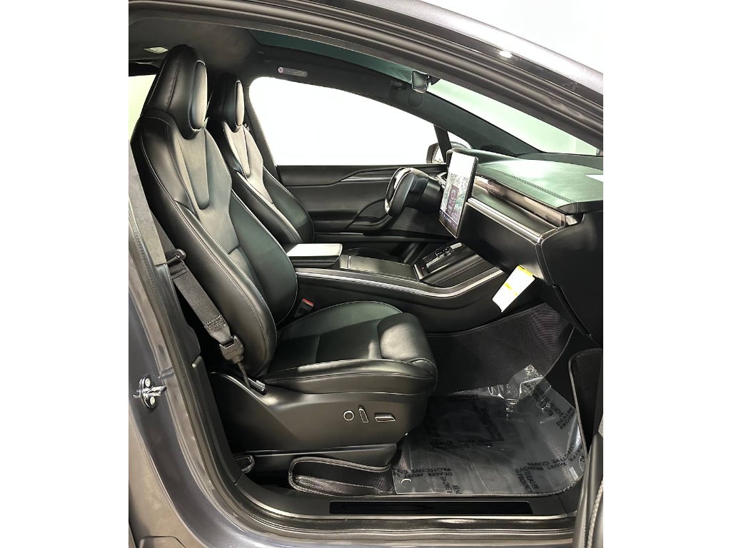 2023 Tesla Model X Plaid