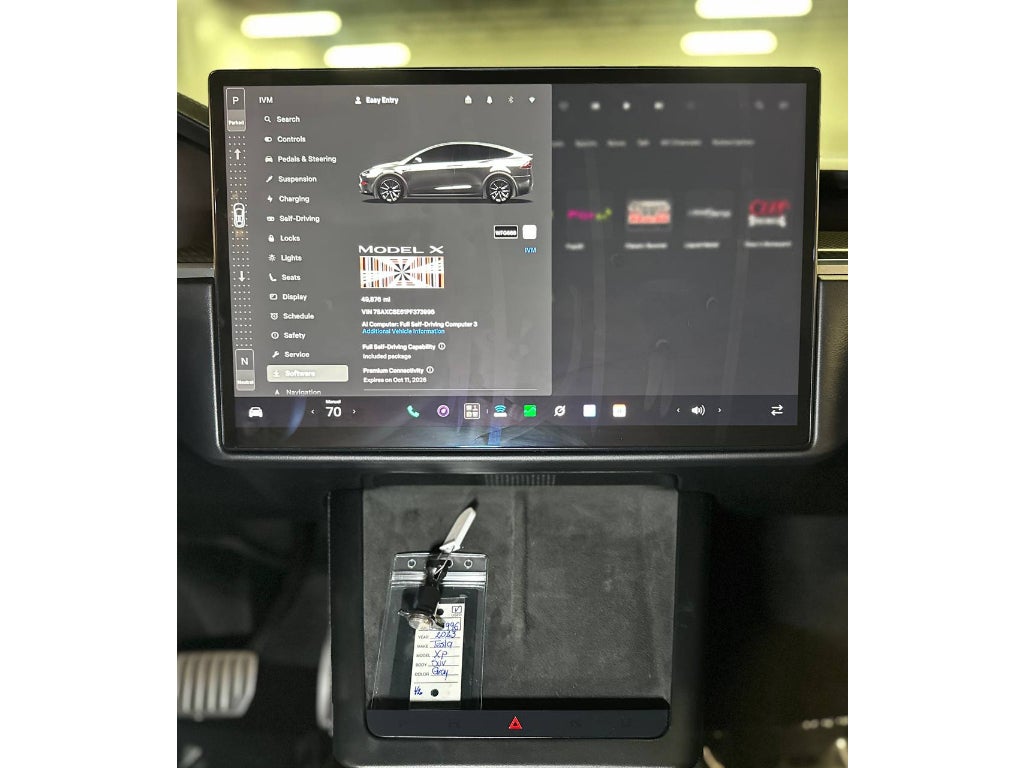 2023 Tesla Model X Plaid
