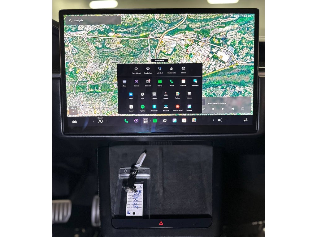 2023 Tesla Model X Plaid
