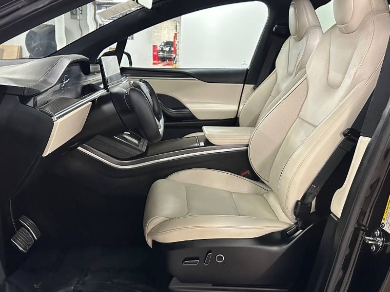 2022 Tesla Model X Plaid