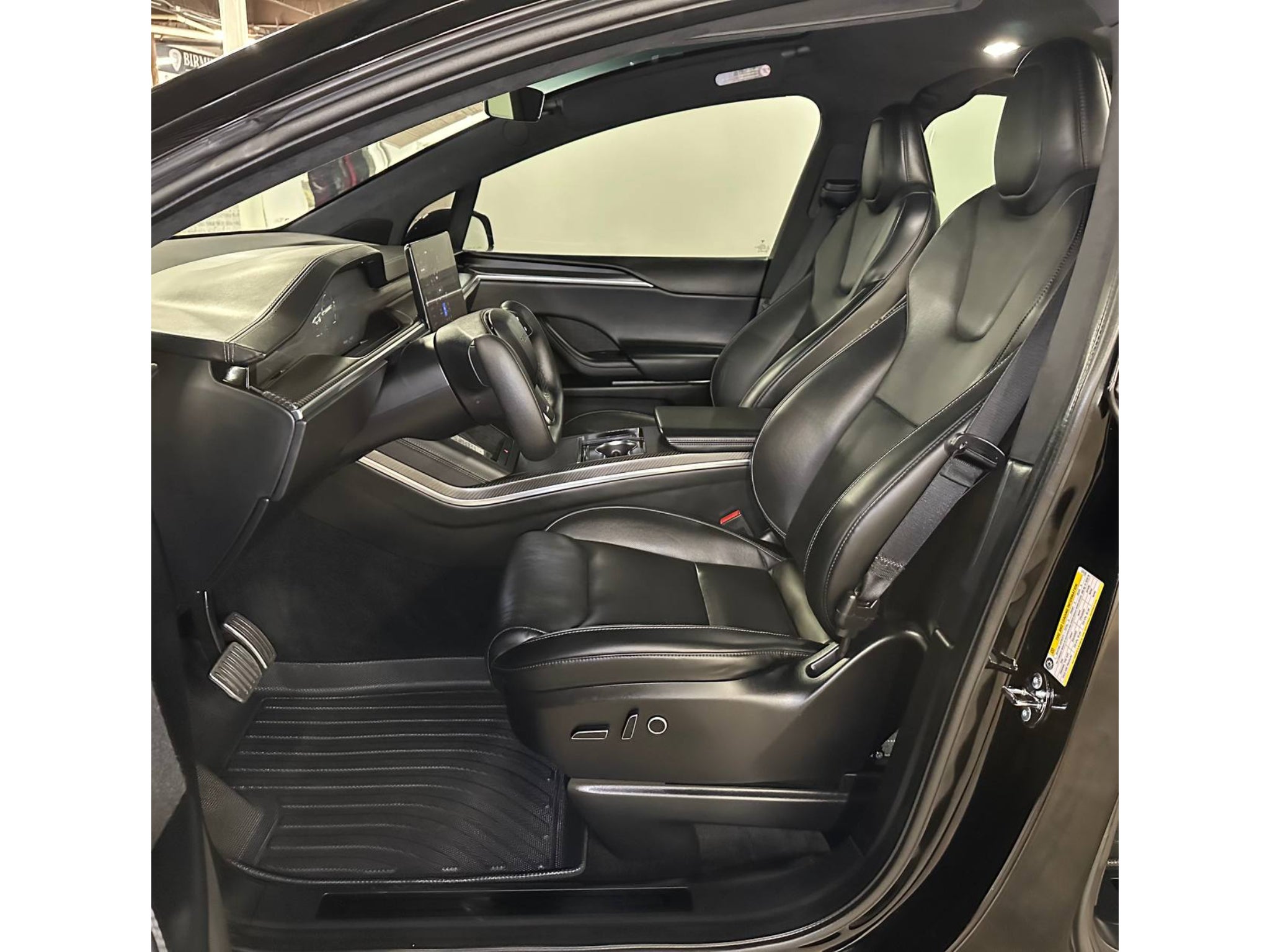 2023 Tesla Model X Plaid