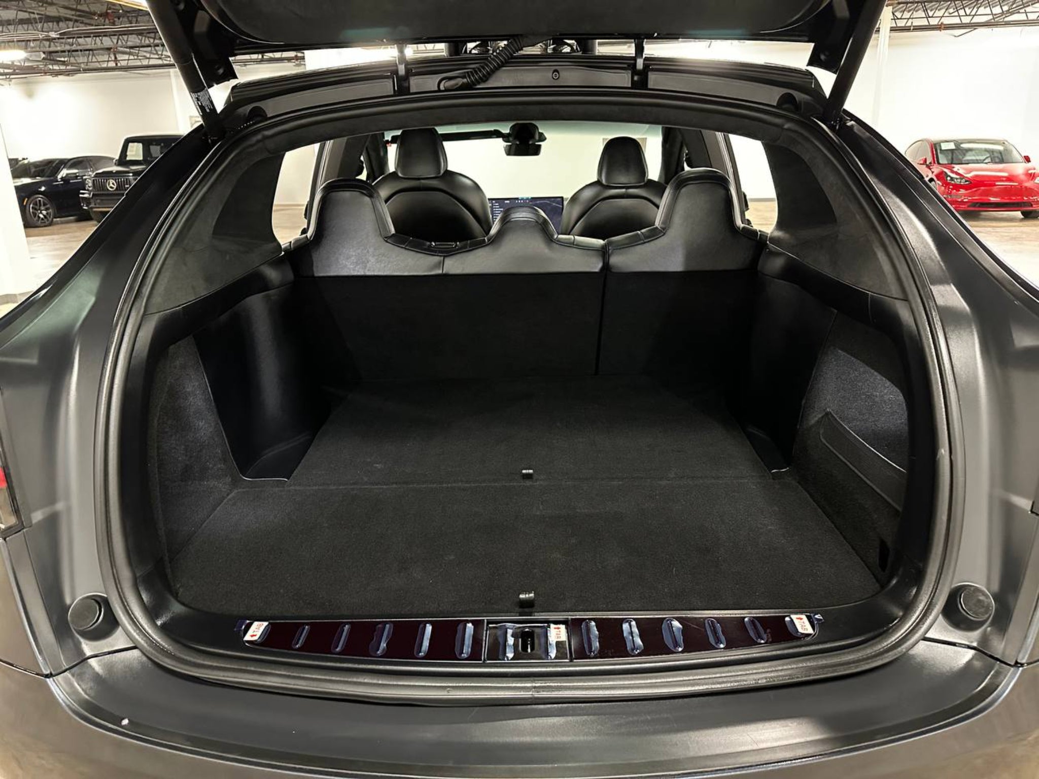 2024 Tesla Model X Base