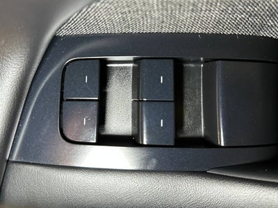 2024 Tesla Model X Base
