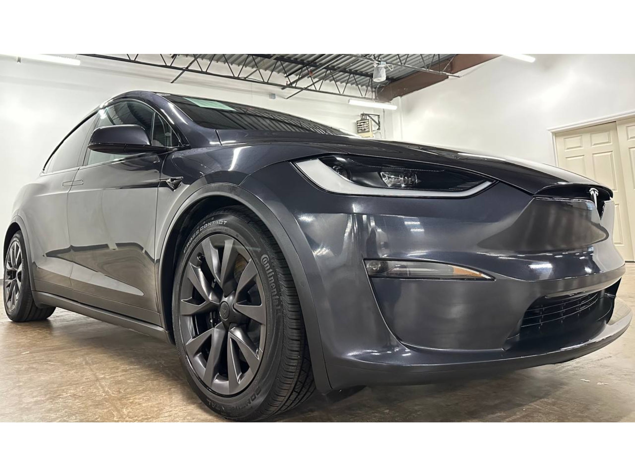 2024 Tesla Model X Base