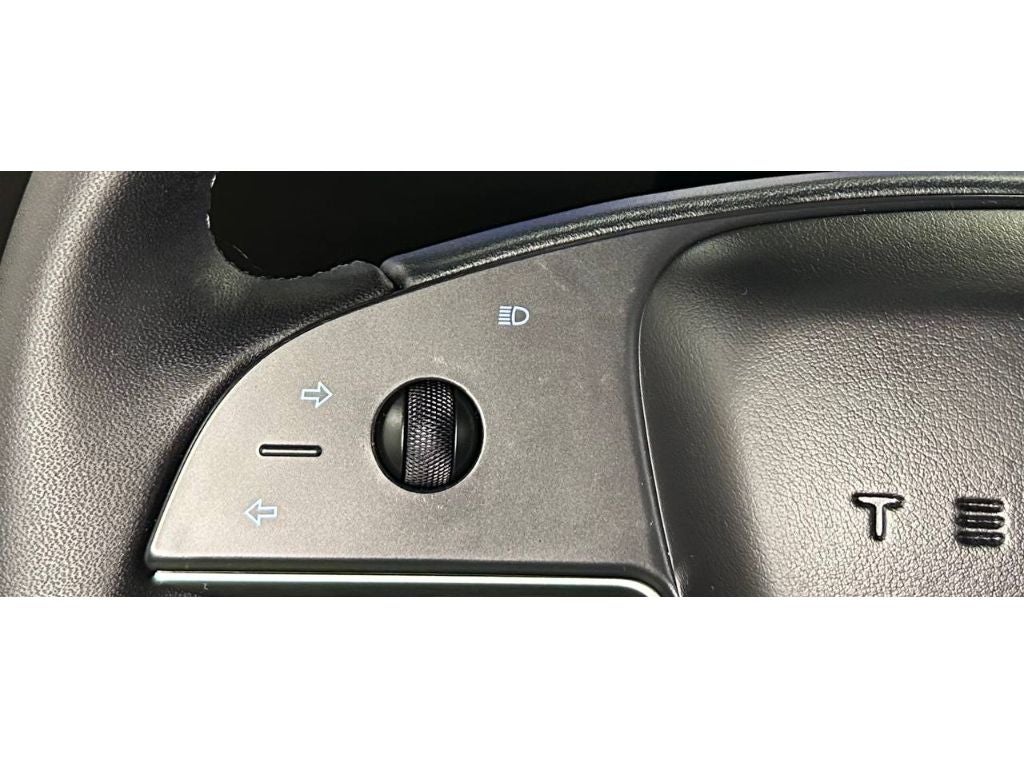 2026 Tesla Model X Base