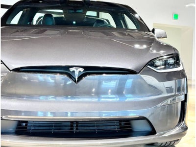2024 Tesla Model X Base