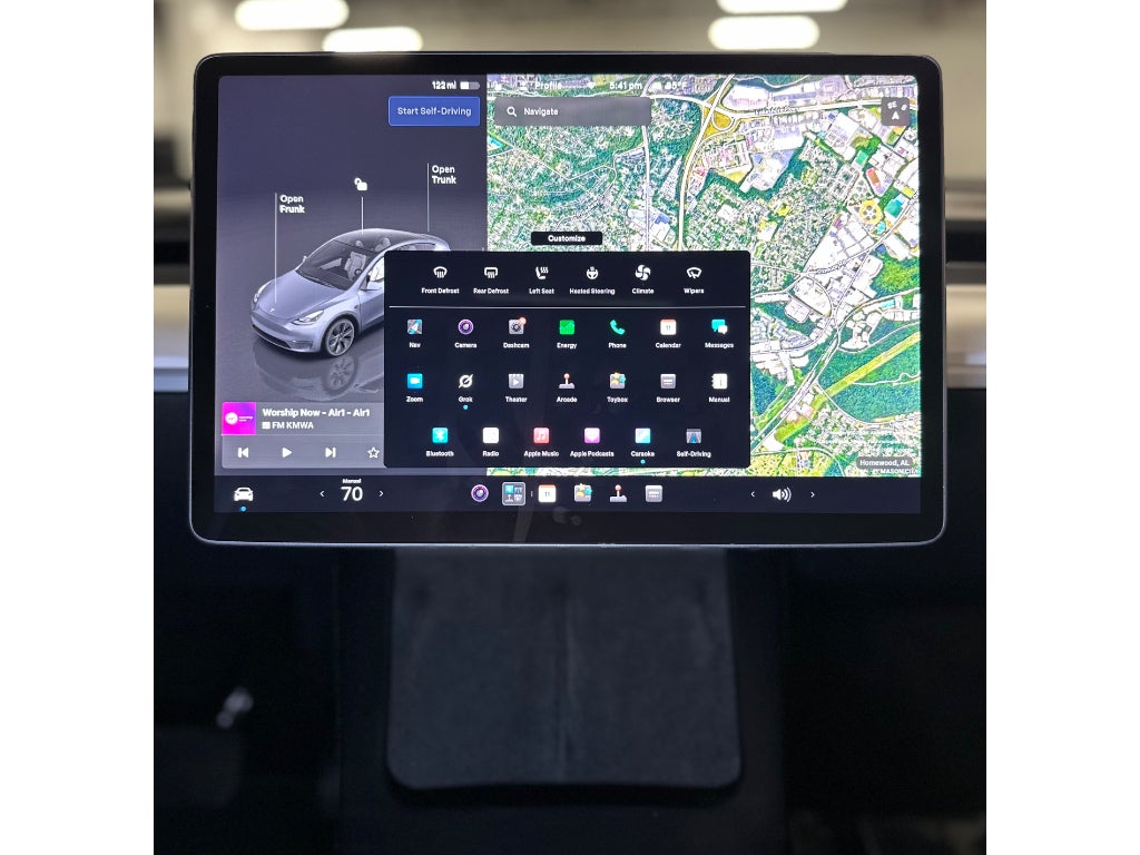 2024 Tesla Model Y Long Range