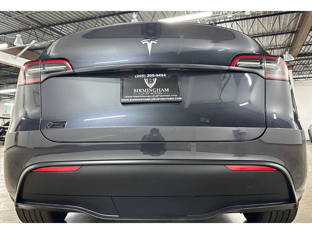 2024 Tesla Model Y Standard Range