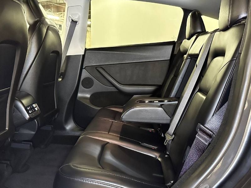 2024 Tesla Model Y Standard Range