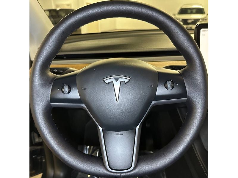 2024 Tesla Model Y Standard Range