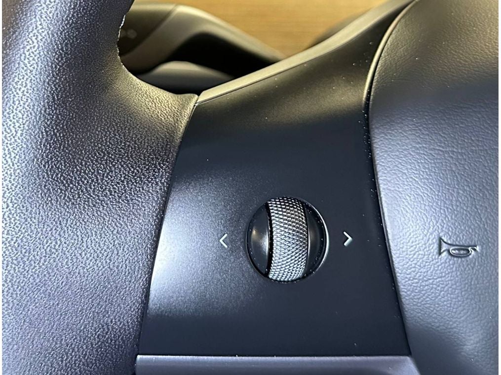 2024 Tesla Model Y Standard Range