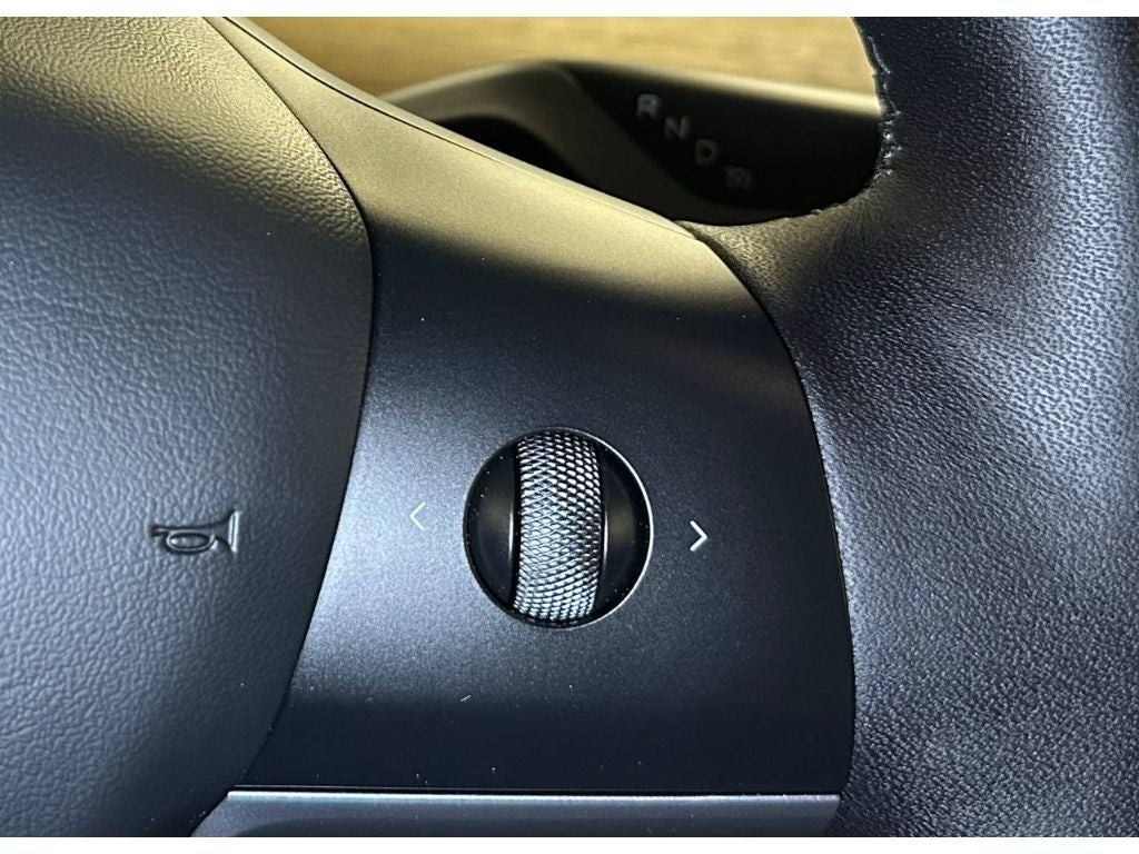 2024 Tesla Model Y Standard Range