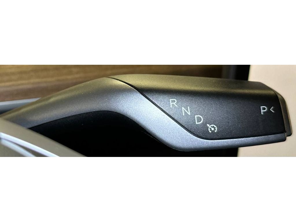 2024 Tesla Model Y Standard Range