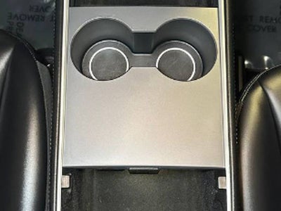 2024 Tesla Model Y Standard Range