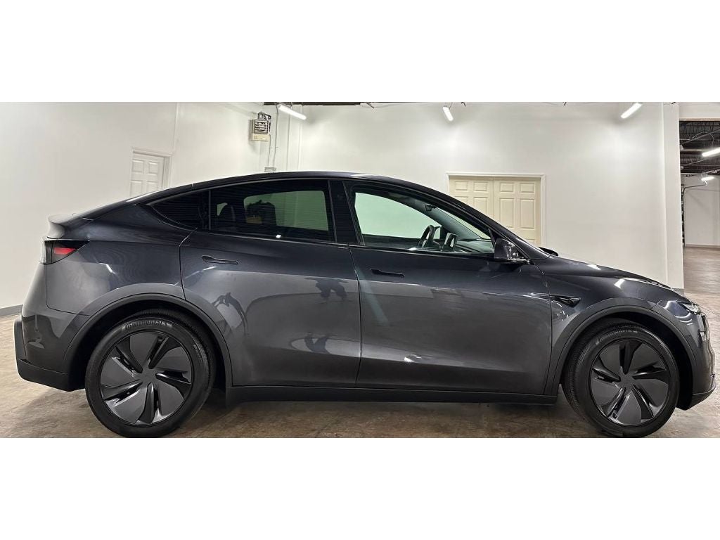 2026 Tesla Model Y Long Range