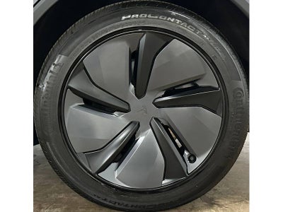 2026 Tesla Model Y Long Range
