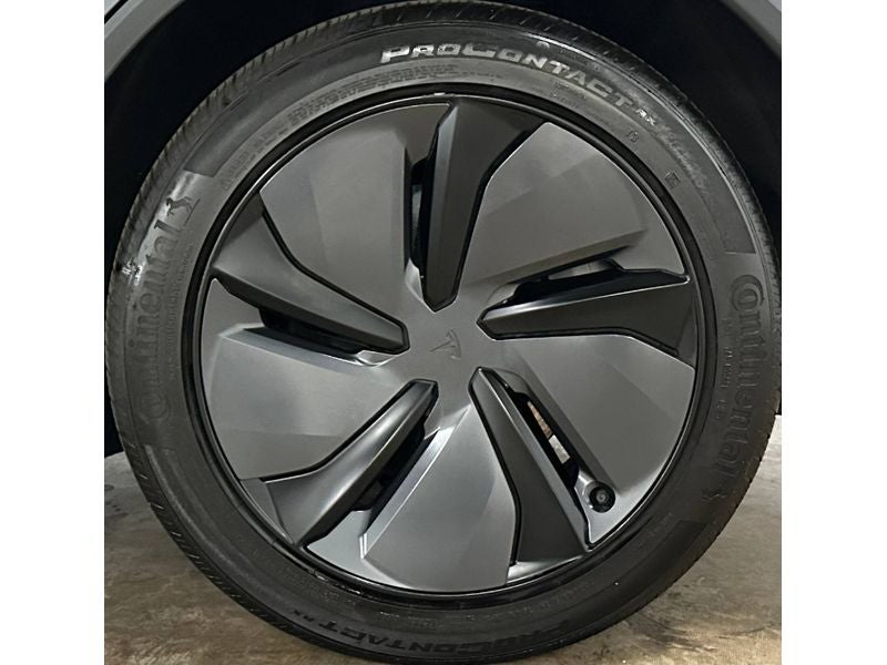 2026 Tesla Model Y Long Range