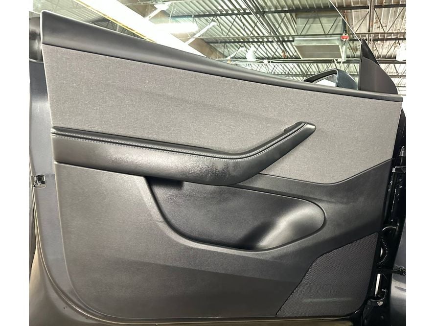 2026 Tesla Model Y Base