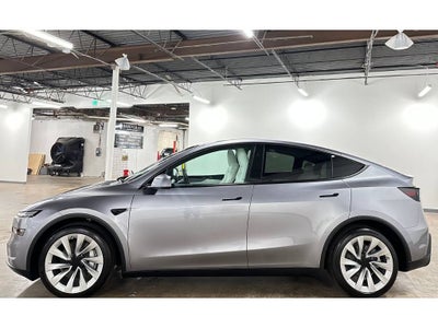 2026 Tesla Model Y Long Range