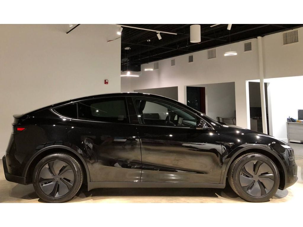 2026 Tesla Model Y Premium