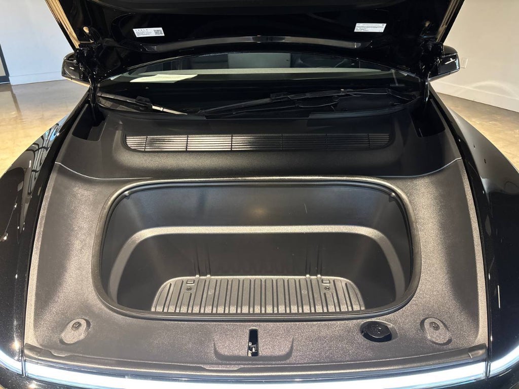 2026 Tesla Model Y Premium