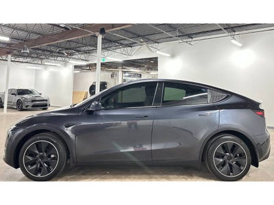 2025 Tesla Model Y Long Range