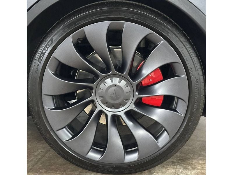 2025 Tesla Model Y Performance