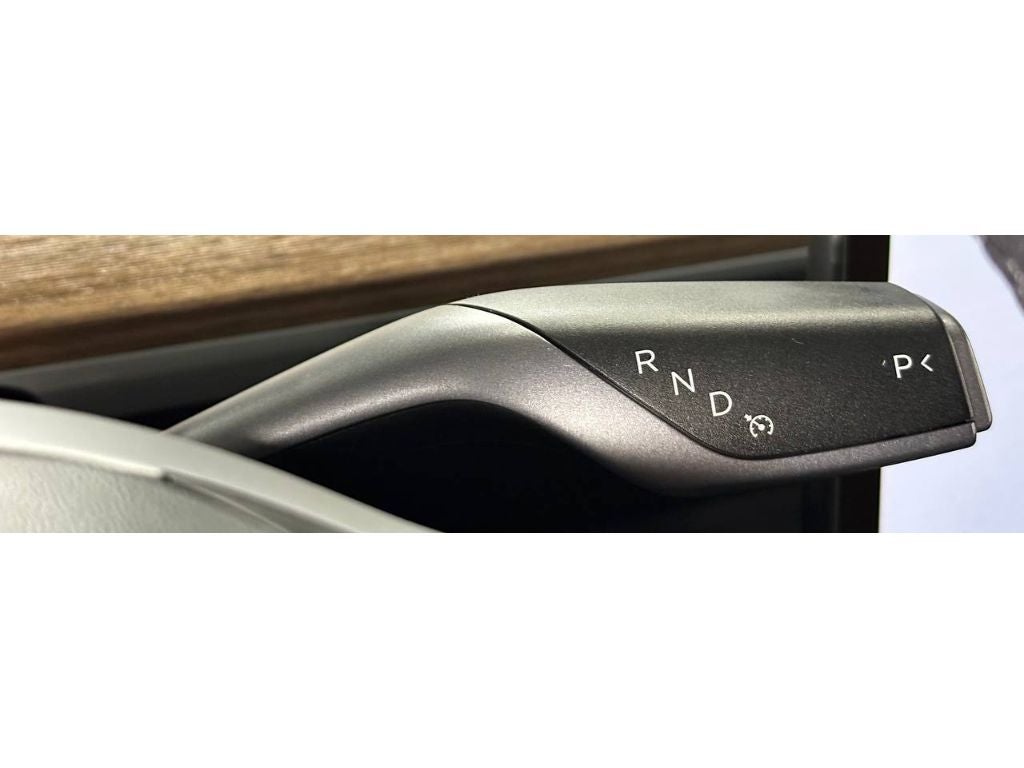 2025 Tesla Model Y Performance