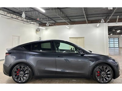 2025 Tesla Model Y Performance