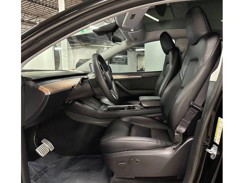 2024 Tesla Model Y Performance