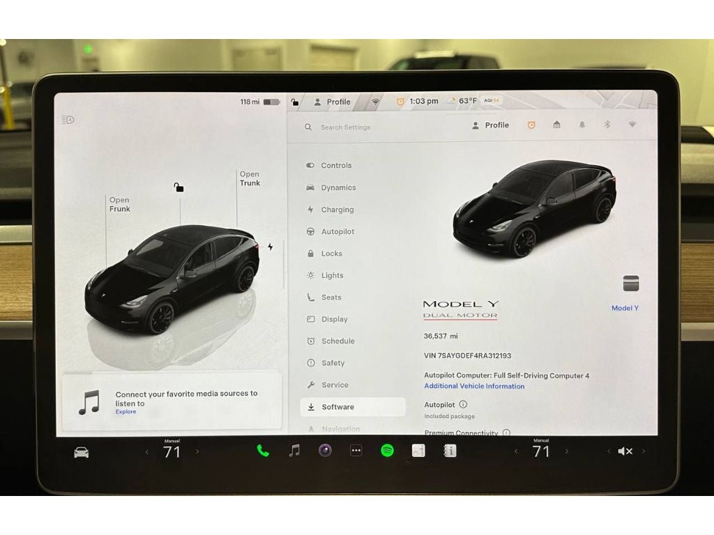 2024 Tesla Model Y Performance