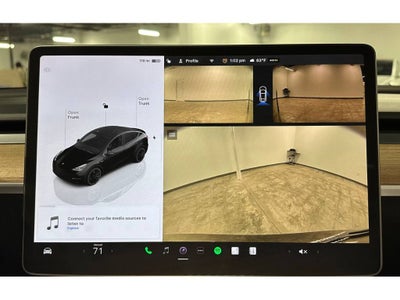 2024 Tesla Model Y Performance