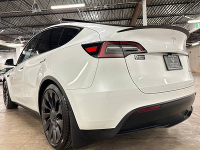 2023 Tesla Model Y Performance