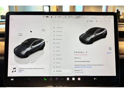 2023 Tesla Model Y Performance