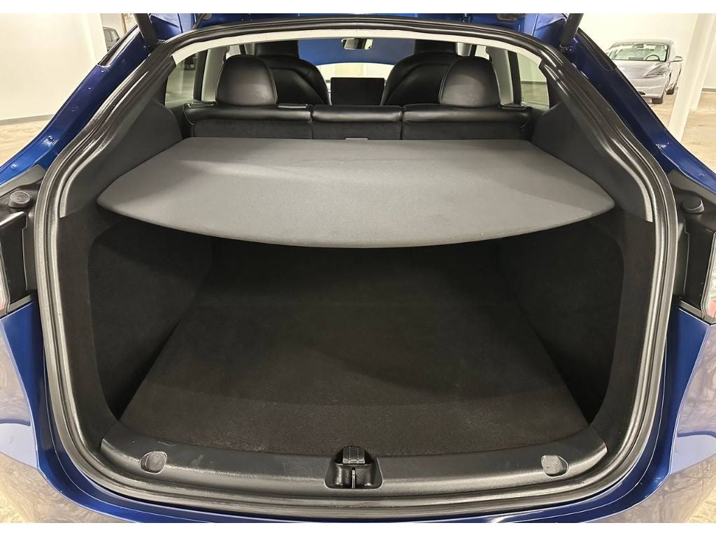 2024 Tesla Model Y Performance