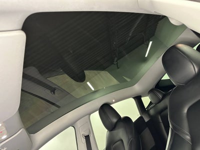 2024 Tesla Model Y Performance