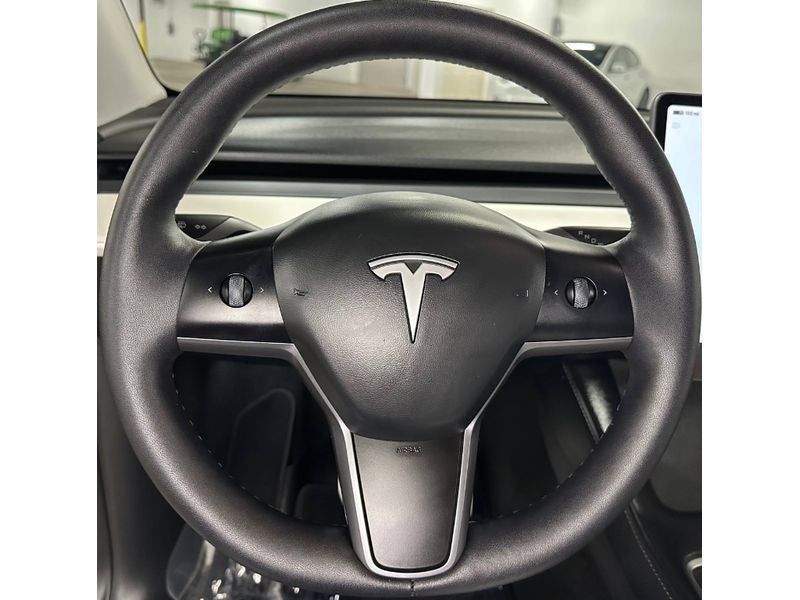 2025 Tesla Model Y Performance