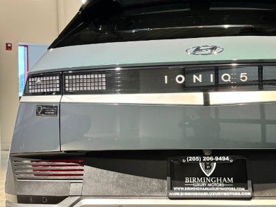 2024 Hyundai IONIQ 5 SE