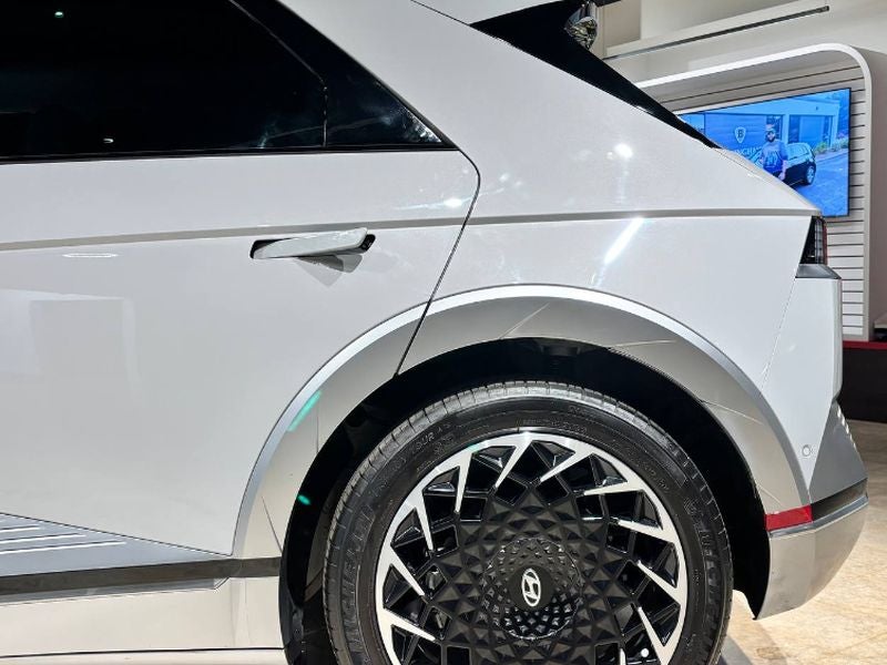 2024 Hyundai IONIQ 5 Limited
