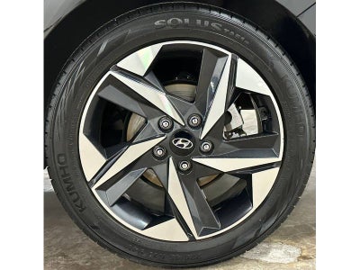 2022 Hyundai Elantra Limited