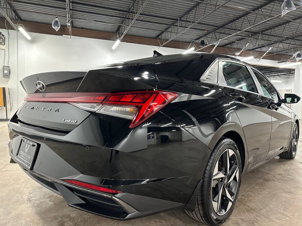 2022 Hyundai Elantra Limited