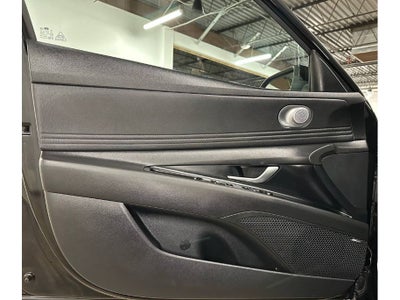 2022 Hyundai Elantra Limited