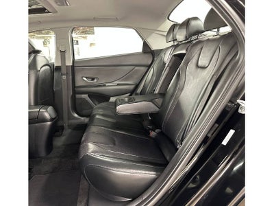 2022 Hyundai Elantra Limited