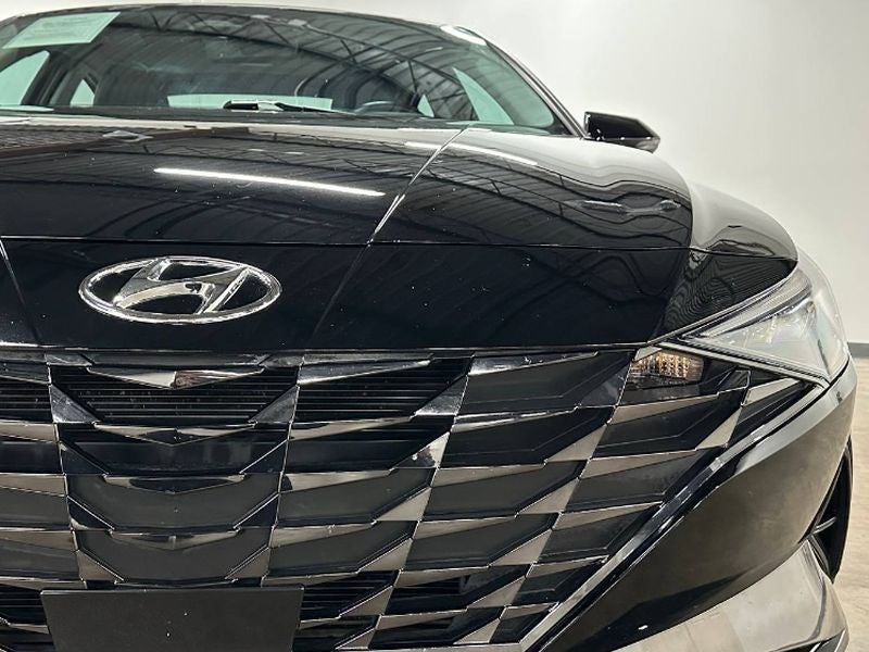 2022 Hyundai Elantra Limited