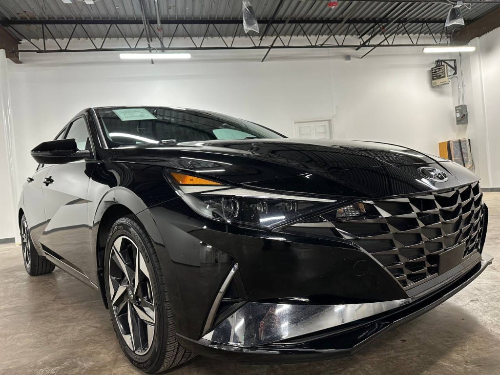 2022 Hyundai Elantra Limited