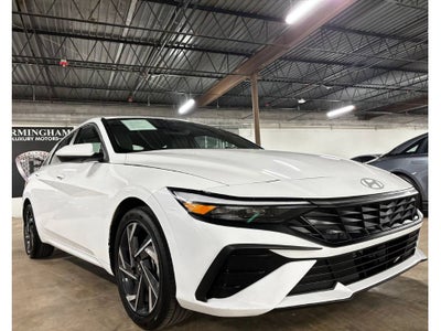 2025 Hyundai Elantra SEL Convenience