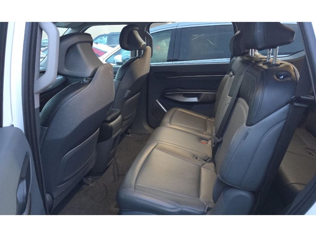 2024 Kia EV9 Light SR