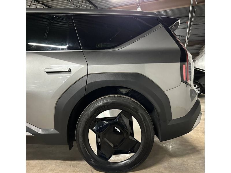 2024 Kia EV9 Light LR