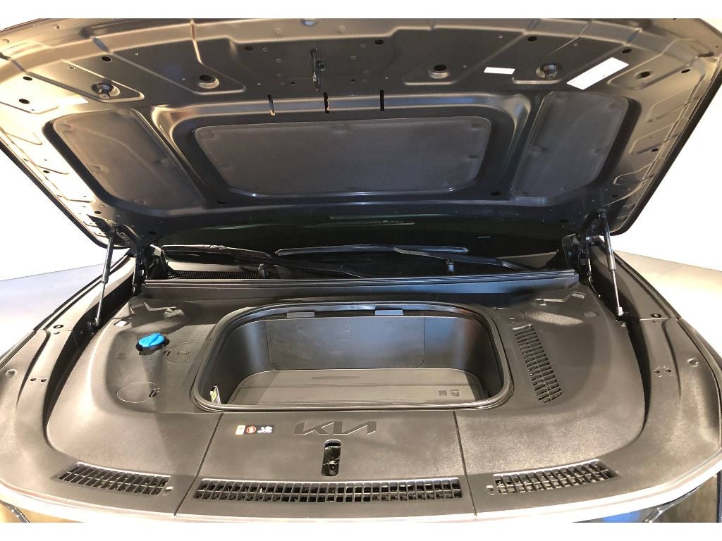 2024 Kia EV9 Land