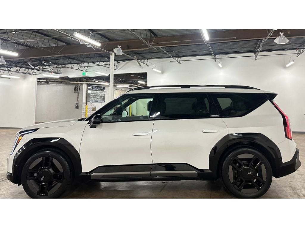 2024 Kia EV9 GT-Line